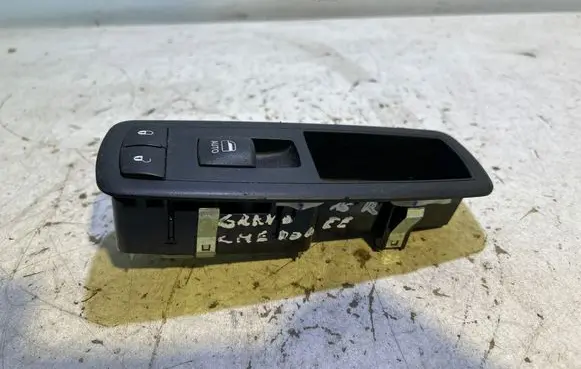 Jeep Grand Cherokee Electric window control switch 68086692AD 049420 10025585