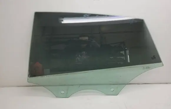 Rear door window glass