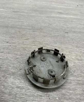 Nissan X-Trail T30 Original wheel cap 40342