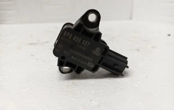 Audi A4 S4 B7 8E 8H Airbag deployment crash/impact sensor 8P0955557