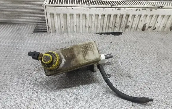 Ford Galaxy Master brake cylinder