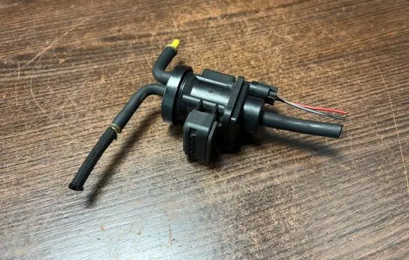 Mercedes-Benz Sprinter W901 W902 W903 W904 Vacuum valve 0005450427 A0005450427