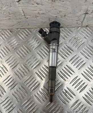 Nissan X-Trail T32 Fuel injector 044587600P 0445110728