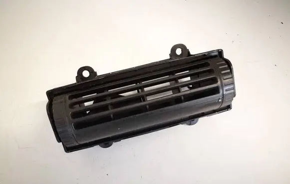 Nissan X-Trail T30 Dash center air vent grill 68755eq400 e656-5161-100