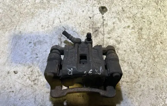 Hyundai ix35 Rear brake caliper