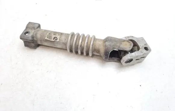 BMW 5 GT F07 Steering column universal joint 6788156