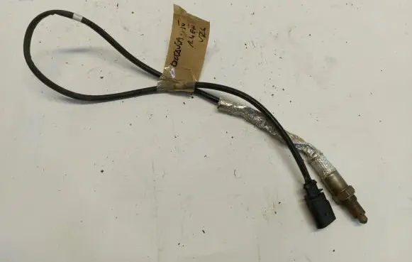 Skoda Octavia Mk4 Lambda probe sensor 04E906262JE