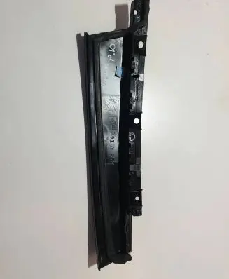 Ford Fusion II Front door trim (molding) ES73F20898CA