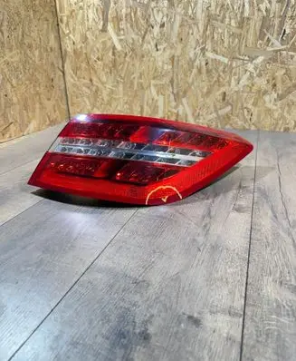 Mercedes-Benz E C207 W207 Rear/tail lights A2078200264 542002 780002