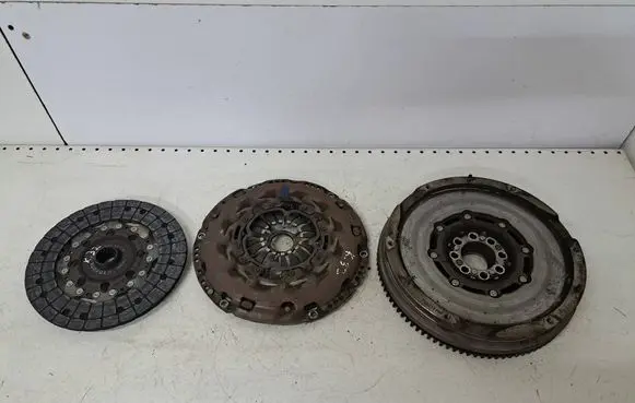 Toyota Avensis T250 Clutch set kit 134500R010