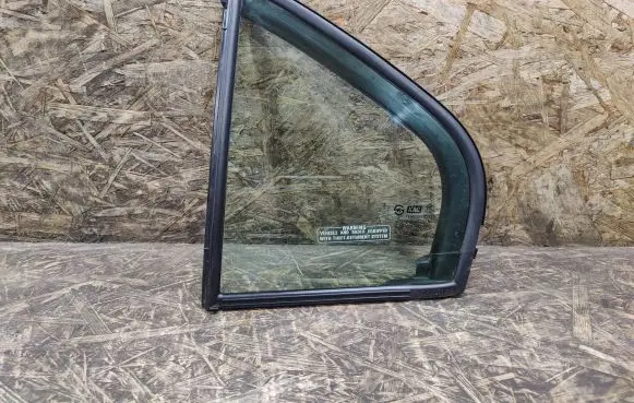 Chevrolet Epica Rear vent window glass 