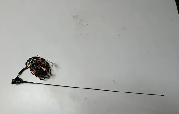 Mitsubishi Colt Aerial GPS antenna