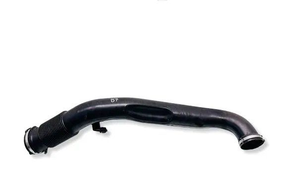 Volvo V70 Turbo air intake inlet pipe/hose 31422063 BP8DB