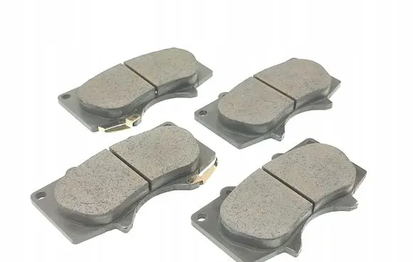 Mitsubishi Pajero Brake pads (front) 4605A472