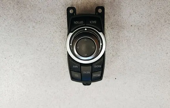 BMW 5 F10 F11 Head unit multimedia control 9286699 192263 901209480005