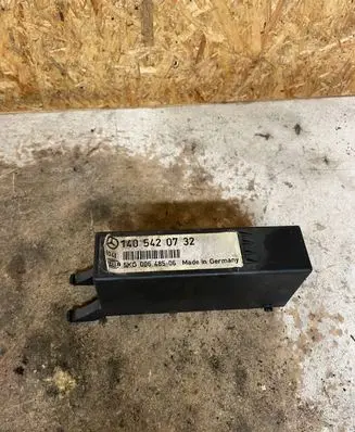 Mercedes-Benz S W140 Other control units/modules 1405420732 5KG00648506