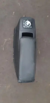 Renault Scenic III - Grand scenic III Center console 