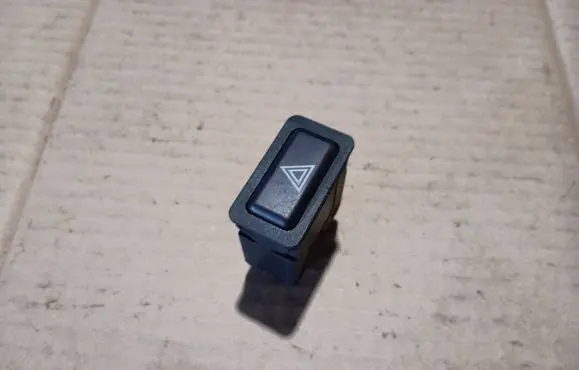 BMW 3 E30 Hazard light switch Qc80fk5023