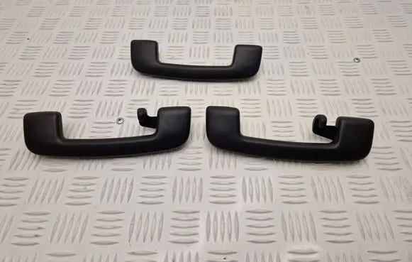 Renault Scenic E-Tech V A set of handles for the ceiling 2542417B