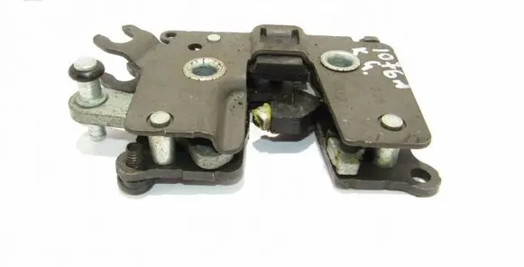 Jeep Commander Rear door lock