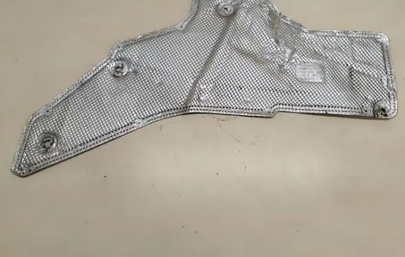 Audi A6 C7 Heat shield in engine bay 4G0804161B
