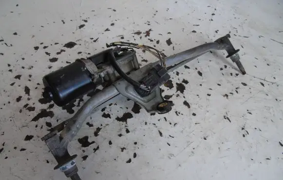 Renault Trafic II (X83) Front wiper linkage 