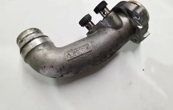 Alfa Romeo Giulia Engine coolant pipe/hose 670051425