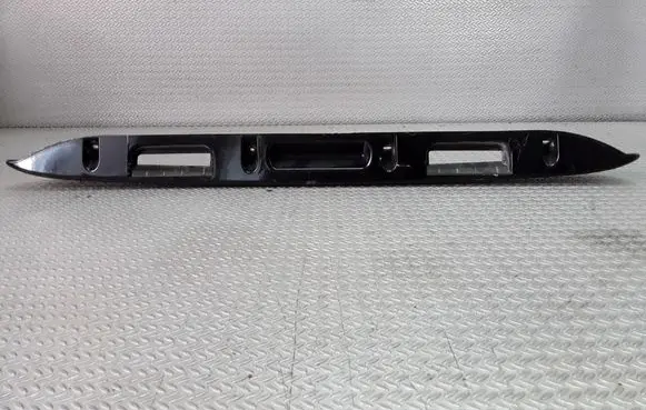Chrysler Voyager Tailgate trim 4576265AH