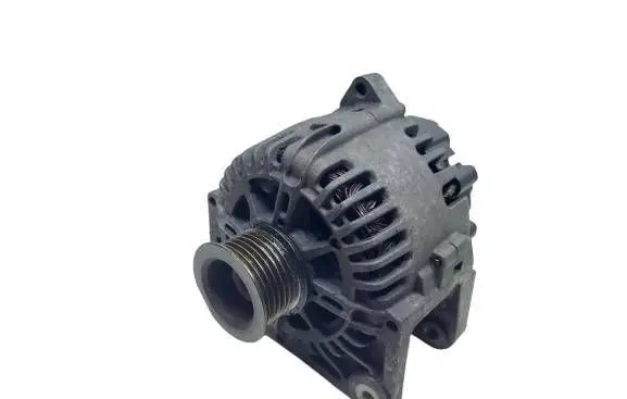 Renault Scenic I Generator/alternator 8200290215-KASACJA 8200290215