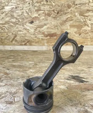BMW 5 E60 E61 Piston with connecting rod M57TUE2