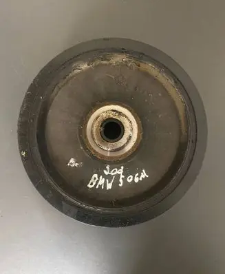 BMW 5 E60 E61 Crankshaft pulley 7739882
