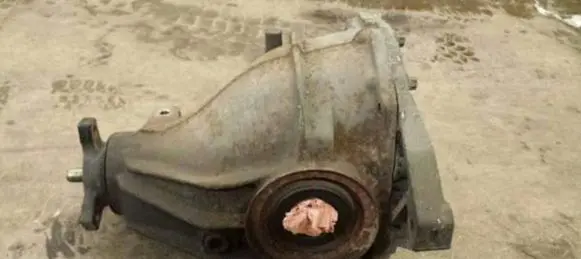 Mercedes-Benz CLK A209 C209 Rear differential A2033508962