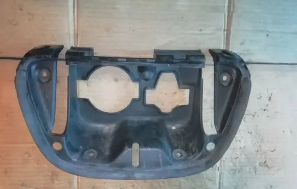 Nissan Leaf II (ZE1) other engine part 657303NL
