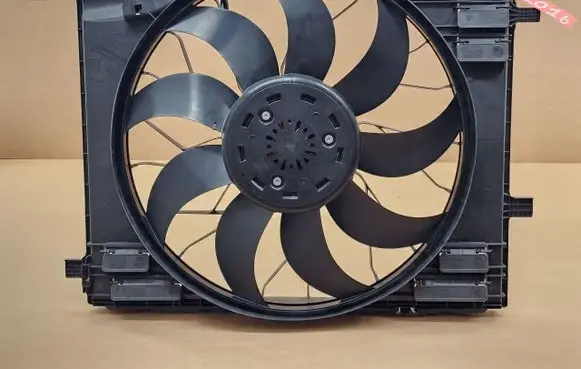Mercedes-Benz S W223 Electric radiator cooling fan