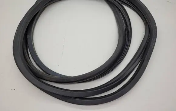 Volkswagen Crafter Front door rubber seal 7C0843791AK
