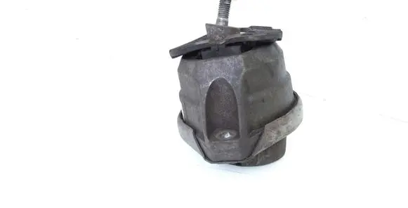 BMW 5 E60 E61 Engine mount bracket 6761090 159346