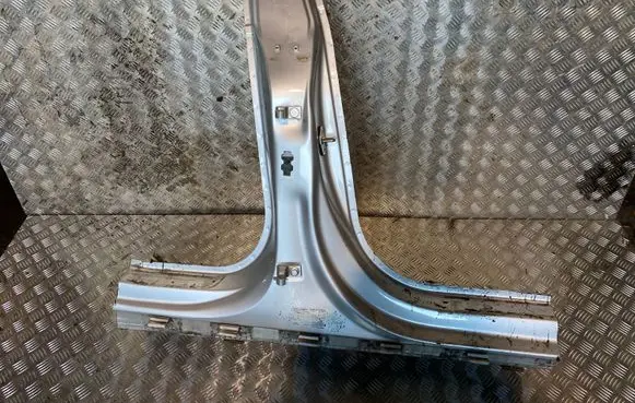 Audi A7 S7 4G Pillar (middle) 