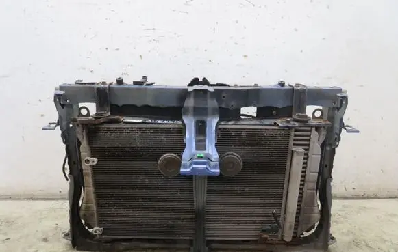 Toyota Avensis T270 Radiator support slam panel KRIS235789