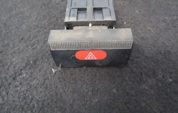 Opel Vectra B Hazard light switch 09134513 091380472499