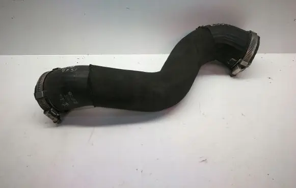Audi A4 S4 B7 8E 8H Coolant pipe/hose 8E0145737Q