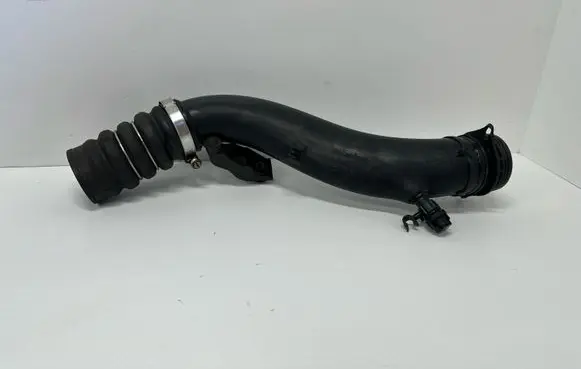 Porsche Cayenne (92A) Intercooler hose/pipe 7L5145958B
