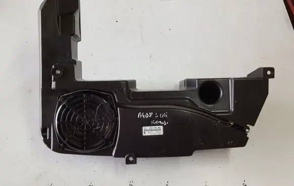 Audi A4 S4 B8 8K Subwoofer speaker 8T8035382
