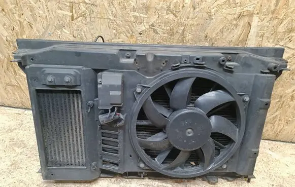 Peugeot 3008 I Radiator support slam panel