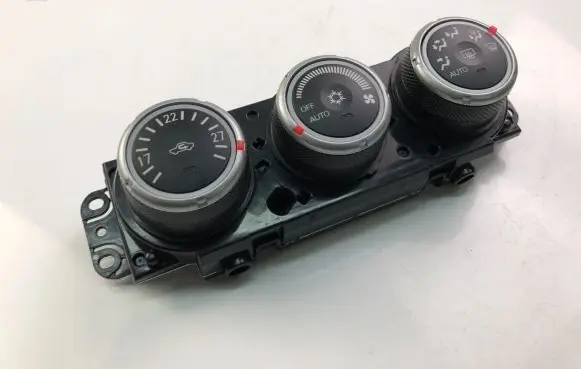 Mitsubishi Lancer Interior fan control switch 7820A115XB
