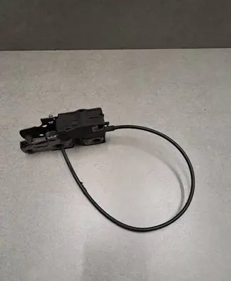 Audi A4 S4 B8 8K Engine bonnet/hood lock/catch 8K2823746