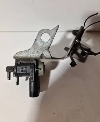 Audi A4 S4 B8 8K Turbo solenoid valve 1K0906283A