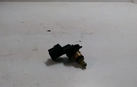 Land Rover Discovery Sport Coolant temperature sensor L8A12A648AA