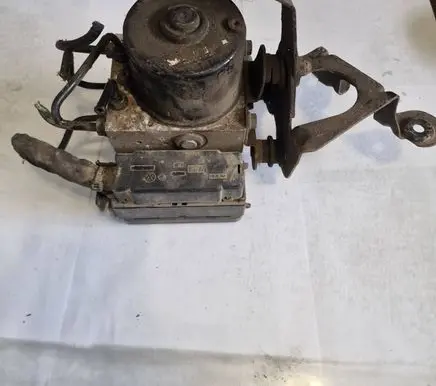 Audi A4 S4 B5 8D ABS Pump 1K0907379K