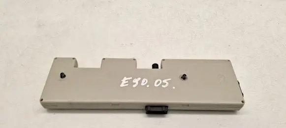 BMW 3 E90 E91 Aerial antenna amplifier 6928934