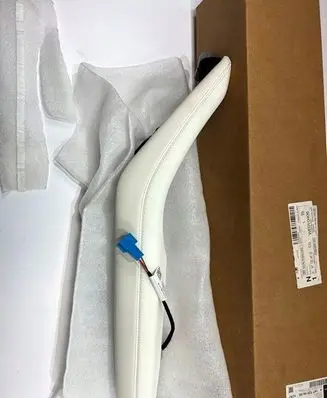 Mercedes-Benz GLE W167 Armrest A1677204605